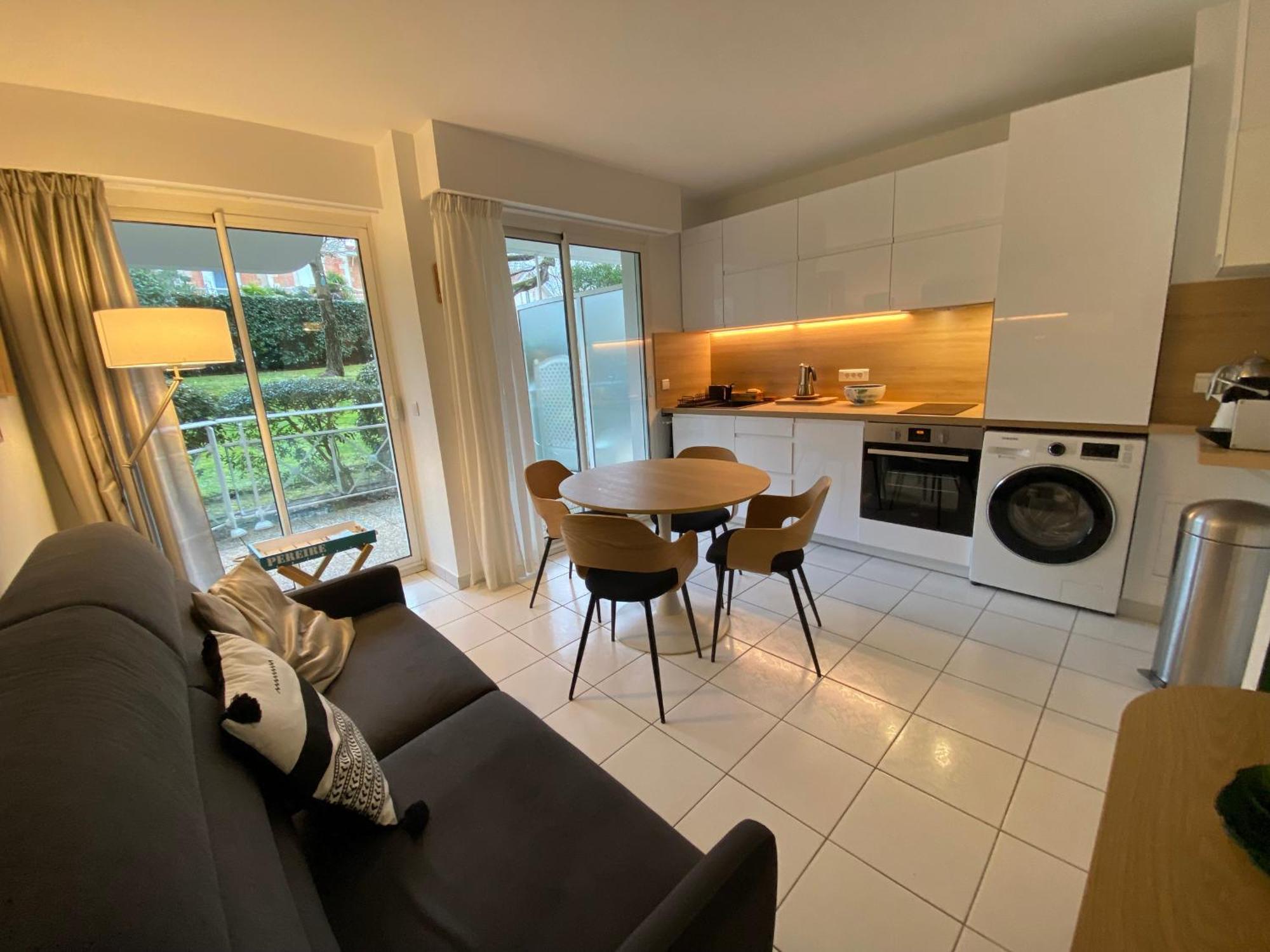 Appartement T2 En Front De Mer A Arcachon, Acces Direct Plage, Parking, Animaux Admis - Fr-1-374-201 Esterno foto